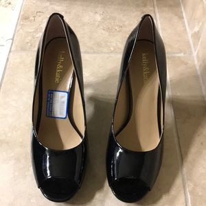 Kelly & Kate Black Heels - New - size 10
